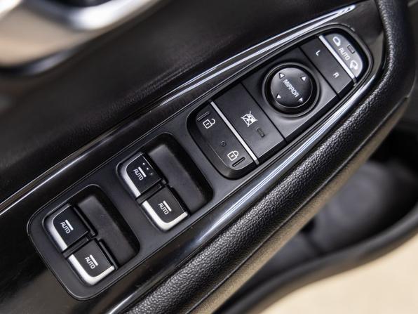 Kia Optima IV с пробегом 2017 года, цена 1 798 000 рублей, 196372 км, седан, Автокод Объявления