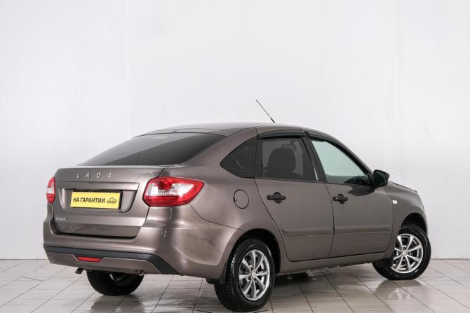 Lada (ВАЗ) Granta I Рестайлинг с пробегом 2019 года, цена 679 000 рублей, 133000 км, лифтбек, Автокод Объявления