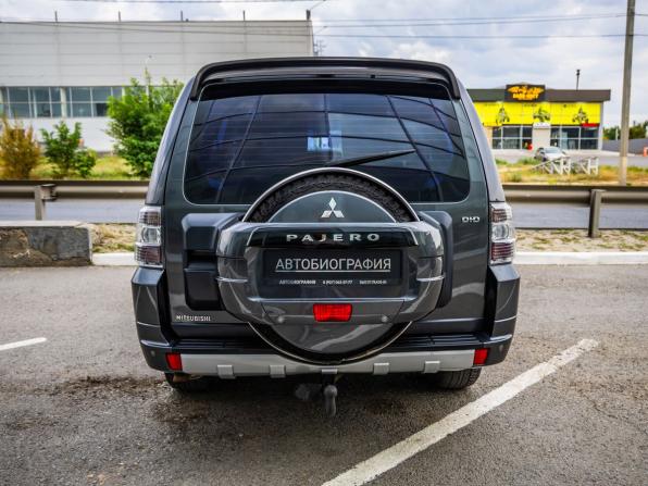 Mitsubishi Pajero IV Рестайлинг 1 с пробегом 2011 года, цена 2 348 000 рублей, 197309 км, внедорожник, Автокод Объявления