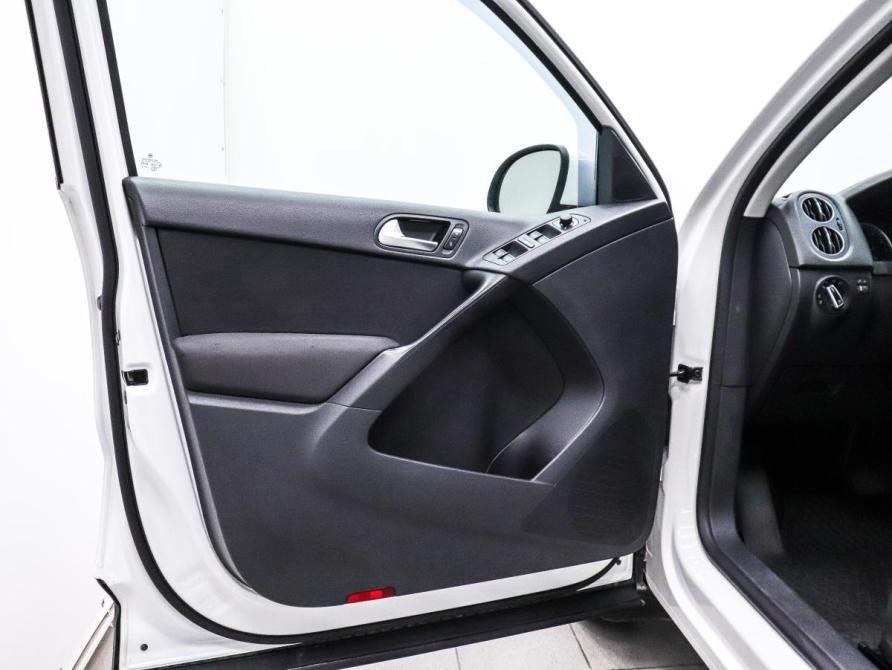 Volkswagen Tiguan I Рестайлинг Красноярск  - изображение 10