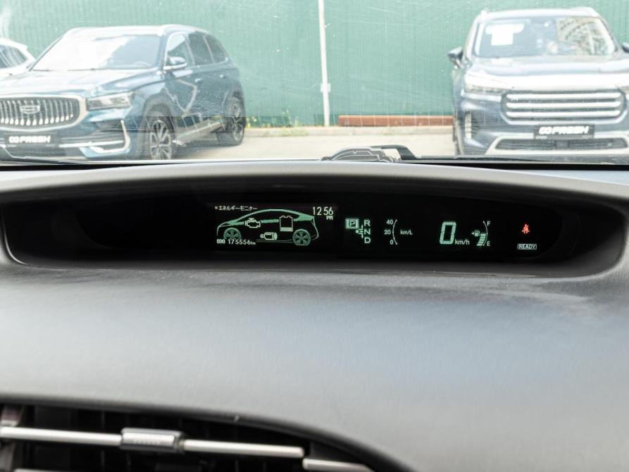 Toyota Prius III (XW30) Краснодар  - изображение 15