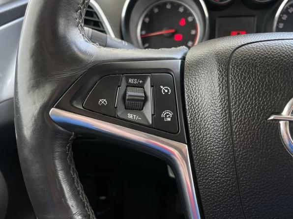 Opel Mokka I с пробегом 2013 года, цена 1 158 000 рублей, 97823 км, внедорожник, Автокод Объявления
