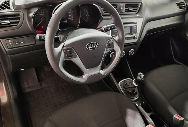 Kia Rio III Рестайлинг с пробегом 2015 года, цена 900 000 рублей, 189745 км, седан, Автокод Объявления