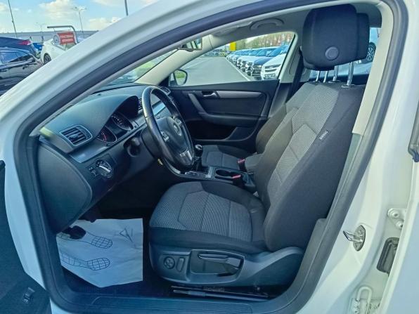 Volkswagen Passat B7 с пробегом 2013 года, цена 1 199 995 рублей, 143642 км, седан, Автокод Объявления