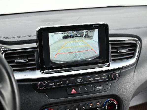 Kia Ceed III с пробегом 2019 года, цена 939 000 рублей, 73849 км, универсал, Автокод Объявления