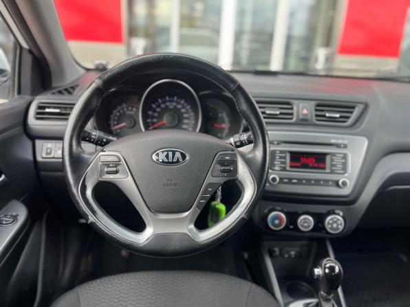 Kia Rio III Рестайлинг с пробегом 2015 года, цена 1 100 000 рублей, 139181 км, седан, Автокод Объявления