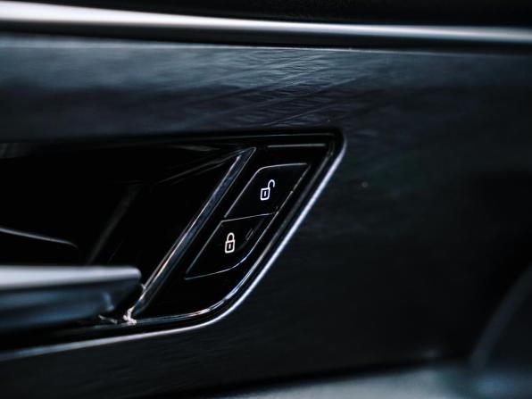 FAW Bestune T77 I с пробегом 2020 года, цена 1 670 000 рублей, 28558 км, внедорожник, Автокод Объявления