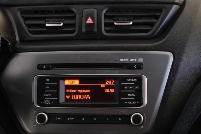 Kia Rio III Рестайлинг с пробегом 2015 года, цена 999 000 рублей, 91000 км, седан, Автокод Объявления
