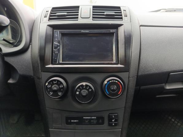 Toyota Corolla X (E140 E150) Рестайлинг с пробегом 2012 года, цена 950 000 рублей, 256847 км, седан, Автокод Объявления