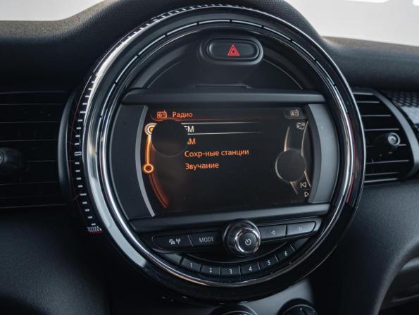 Mini Hatch III (F55/F56) с пробегом 2016 года, цена 2 385 000 рублей, 78458 км, хэтчбек, Автокод Объявления