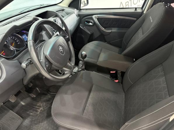 Renault Duster I Рестайлинг с пробегом 2017 года, цена 1 330 000 рублей, 131900 км, внедорожник, Автокод Объявления