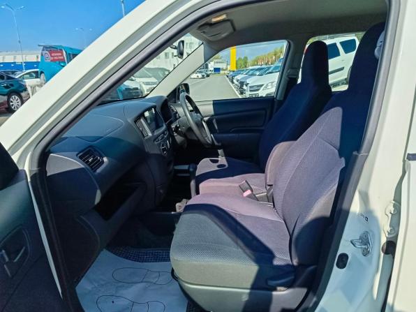Toyota Probox I с пробегом 2011 года, цена 704 995 рублей, 120615 км, универсал, Автокод Объявления