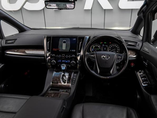 Toyota Alphard III Рестайлинг с пробегом 2020 года, цена 5 360 000 рублей, 88345 км, минивэн, Автокод Объявления