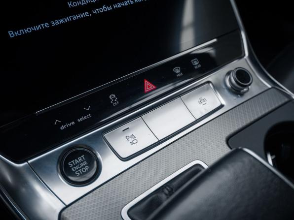 Audi A6 V (C8) с пробегом 2020 года, цена 3 079 000 рублей, 153594 км, седан, Автокод Объявления