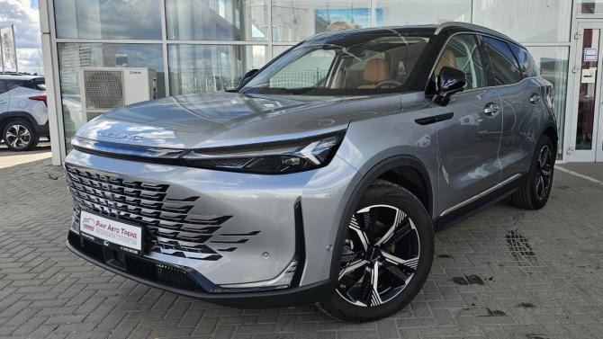 BAIC X75 с пробегом 2024 года, цена 2 719 000 рублей, 3644 км, внедорожник, Автокод Объявления