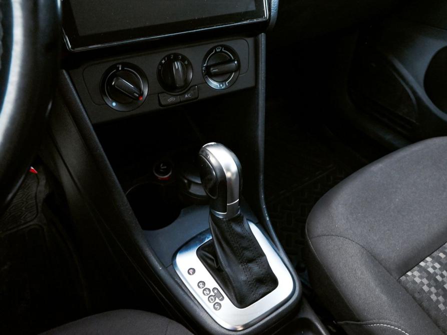 Volkswagen Polo V Рестайлинг Екатеринбург  - изображение 9