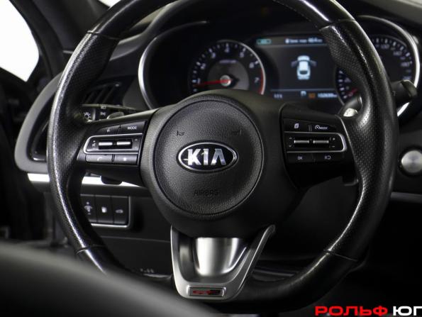 Kia Stinger I Рестайлинг с пробегом 2021 года, цена 2 818 000 рублей, 102638 км, лифтбек, Автокод Объявления