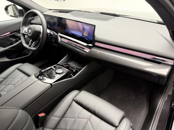 BMW 5 серии VIII (G60/G61/G68) с пробегом 2025 года, цена 8 529 000 рублей, 18546 км, седан, Автокод Объявления