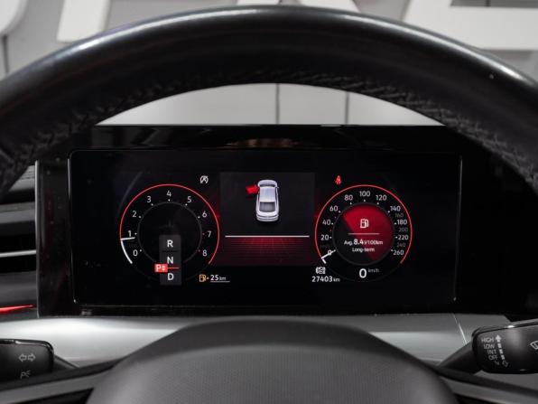 Volkswagen Lamando II с пробегом 2022 года, цена 2 500 000 рублей, 27403 км, лифтбек, Автокод Объявления