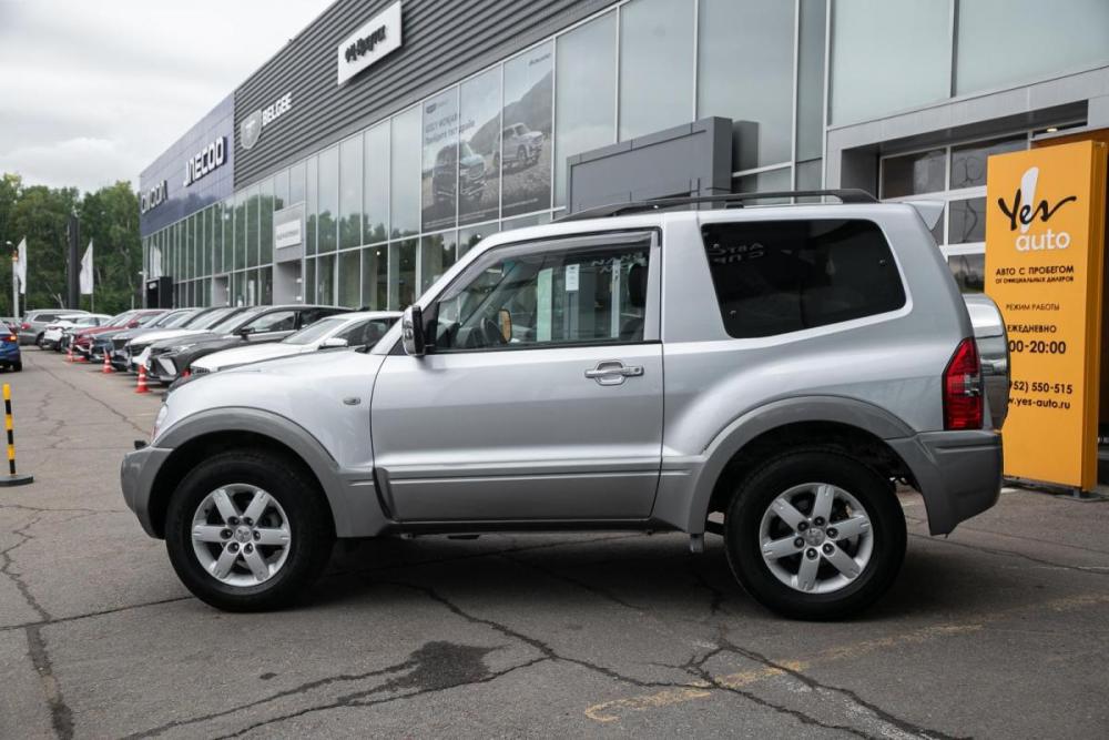Mitsubishi Pajero III Рестайлинг Иркутск  - изображение 3