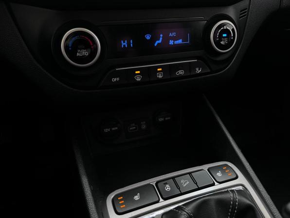 Hyundai Creta I с пробегом 2016 года, цена 1 520 000 рублей, 185068 км, внедорожник, Автокод Объявления