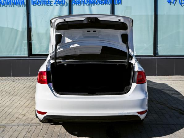Volkswagen Jetta VI с пробегом 2013 года, цена 542 000 рублей, 262345 км, седан, Автокод Объявления