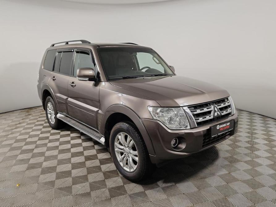 Mitsubishi Pajero IV Рестайлинг 1 Москва  - изображение 3