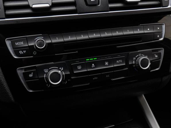 BMW 1 серии II (F20/F21) Рестайлинг с пробегом 2015 года, цена 1 495 000 рублей, 158975 км, хэтчбек, Автокод Объявления