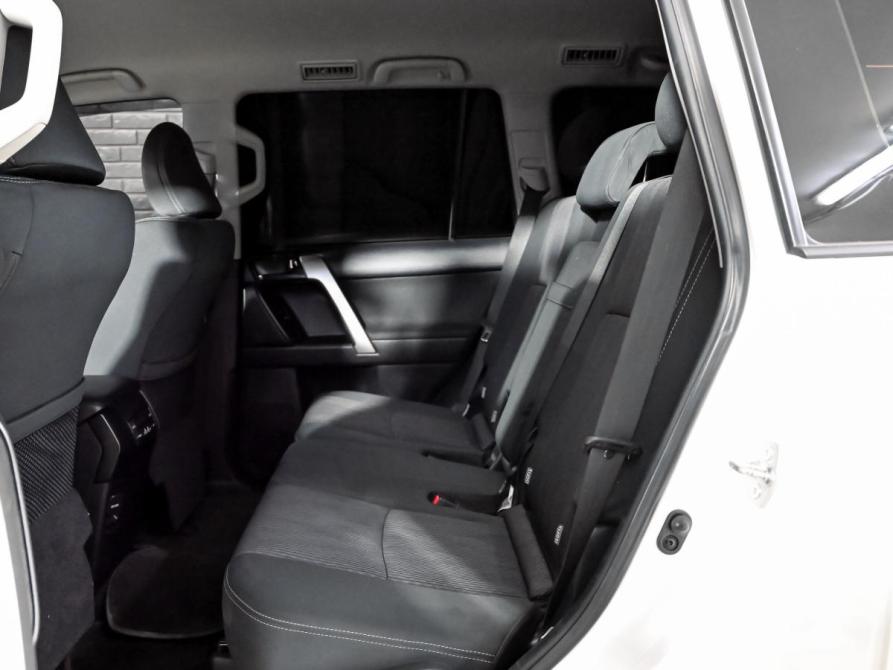 Toyota Land Cruiser Prado 150 Series Рестайлинг 3 Екатеринбург  - изображение 22