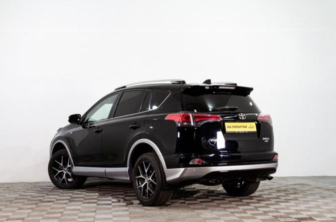 Toyota RAV4 IV (XA40) Рестайлинг с пробегом 2016 года, цена 2 279 000 рублей, 210981 км, внедорожник, Автокод Объявления
