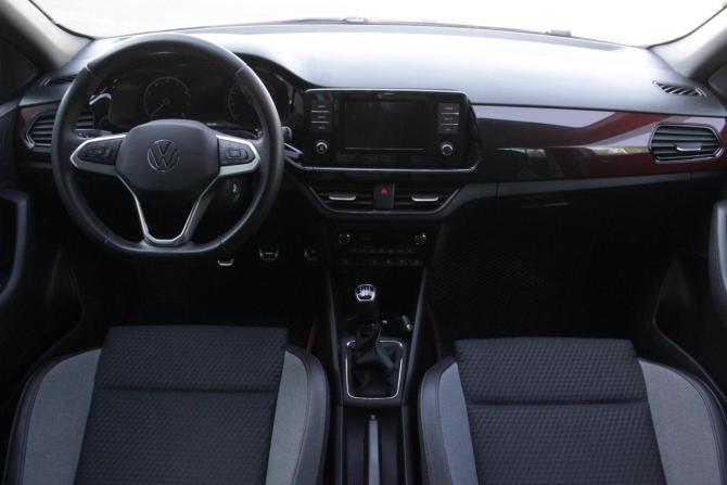Volkswagen Polo VI с пробегом 2021 года, цена 1 845 000 рублей, 28329 км, лифтбек, Автокод Объявления