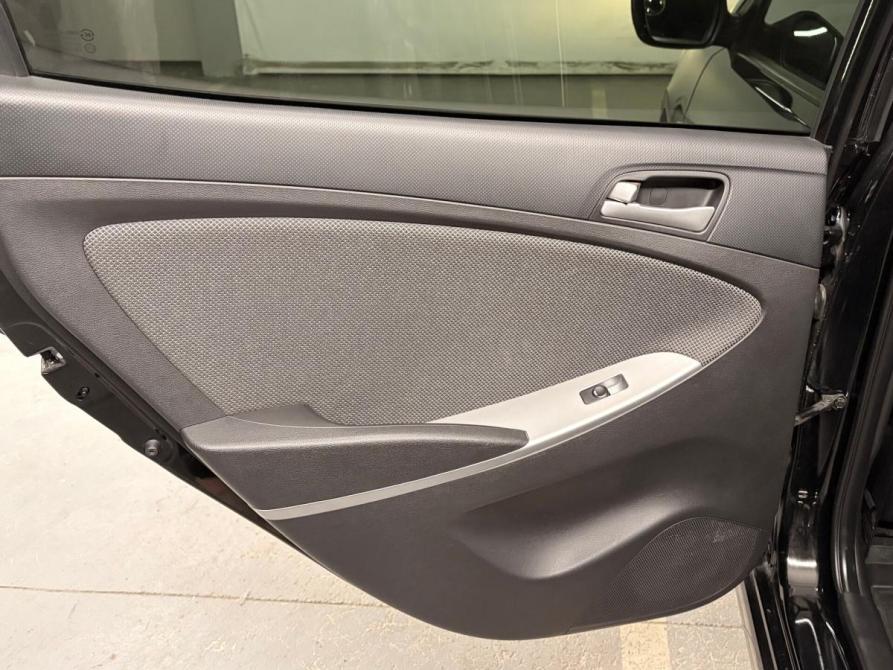 Hyundai Solaris I Екатеринбург  - изображение 16