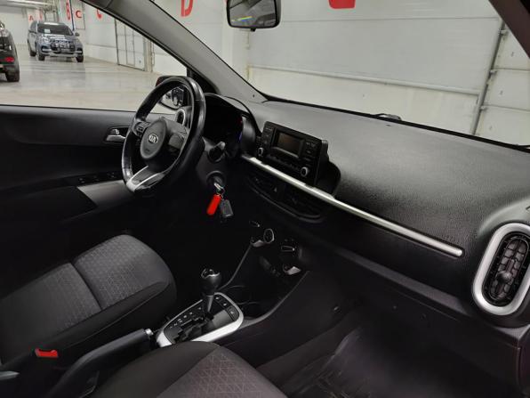 Kia Picanto III с пробегом 2018 года, цена 1 390 000 рублей, 28137 км, хэтчбек, Автокод Объявления