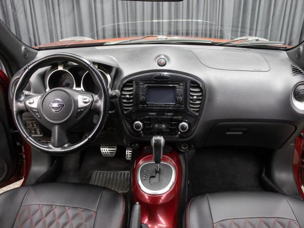 Nissan Juke I с пробегом 2011 года, цена 979 000 рублей, 231688 км, внедорожник, Автокод Объявления
