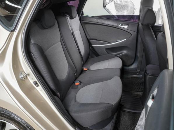 Hyundai Solaris I с пробегом 2012 года, цена 730 000 рублей, 197417 км, хэтчбек, Автокод Объявления