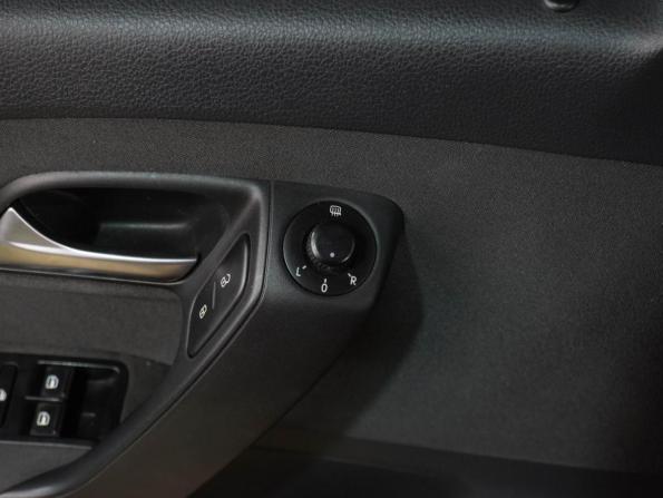 Volkswagen Polo V с пробегом 2011 года, цена 799 000 рублей, 220096 км, хэтчбек, Автокод Объявления