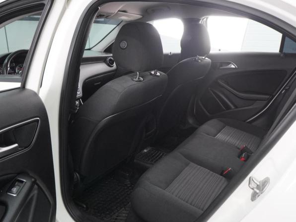 Mercedes-Benz A-Класс III (W176) с пробегом 2015 года, цена 1 399 000 рублей, 141581 км, хэтчбек, Автокод Объявления