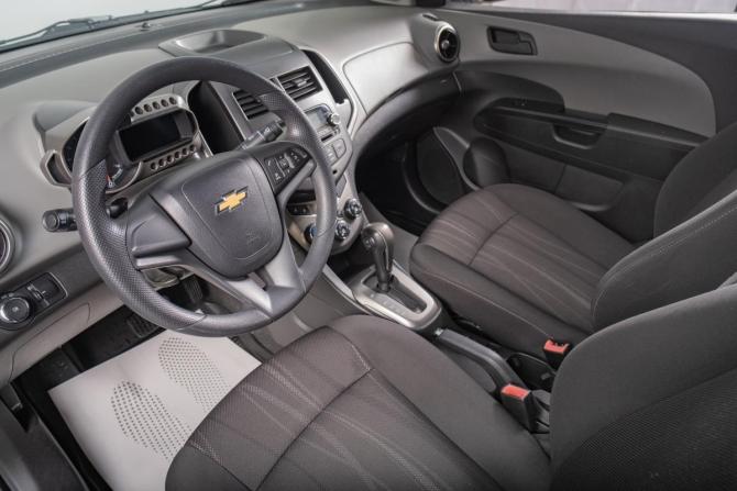 Chevrolet Aveo II с пробегом 2013 года, цена 1 099 000 рублей, 86753 км, седан, Автокод Объявления