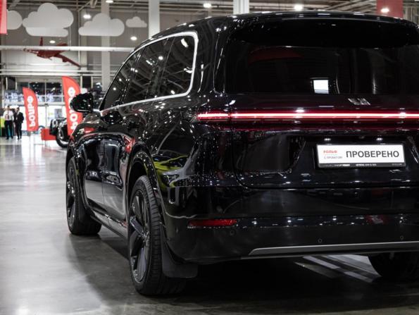 Li Auto (Lixiang) L9 I с пробегом 2023 года, цена 6 279 000 рублей, 43393 км, внедорожник, Автокод Объявления
