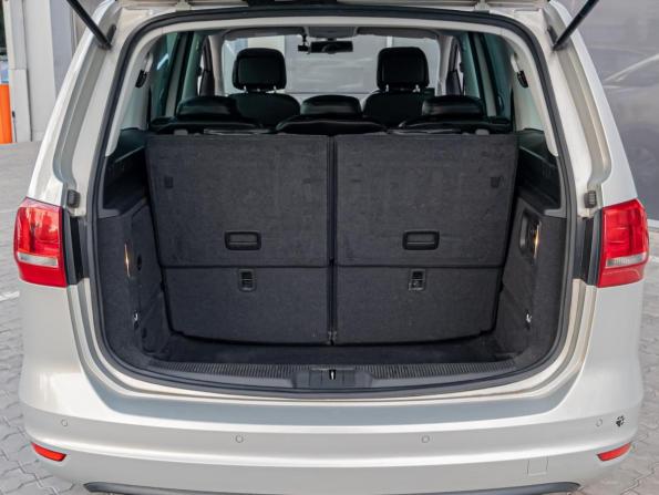 Volkswagen Sharan II с пробегом 2013 года, цена 1 345 000 рублей, 93614 км, минивэн, Автокод Объявления