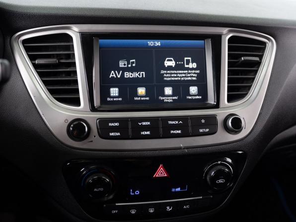 Hyundai Solaris II с пробегом 2019 года, цена 1 370 000 рублей, 102021 км, седан, Автокод Объявления