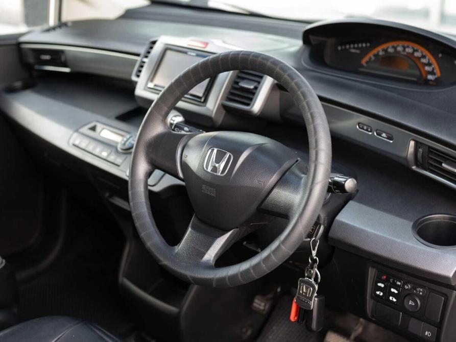 Honda Freed I Новосибирск  - изображение 11