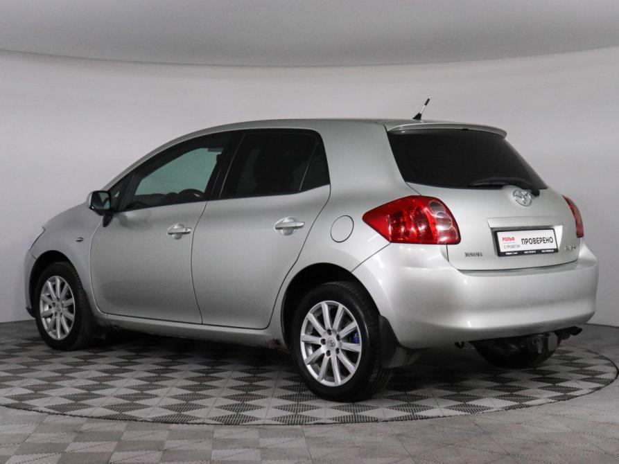 Toyota Auris I Химки  - изображение 8