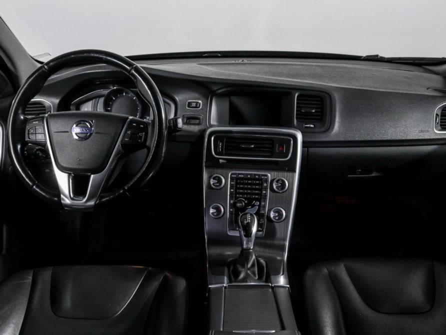 Volvo V60 Cross Country I Москва  - изображение 13
