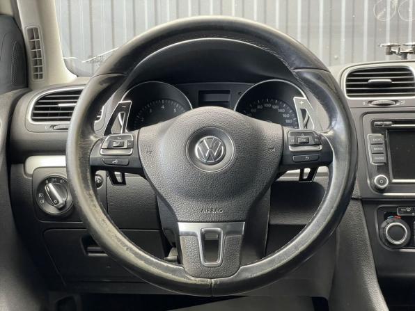 Volkswagen Golf VI с пробегом 2009 года, цена 747 000 рублей, 309543 км, хэтчбек, Автокод Объявления