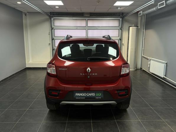 Renault Sandero II Рестайлинг с пробегом 2019 года, цена 1 275 000 рублей, 92175 км, хэтчбек, Автокод Объявления