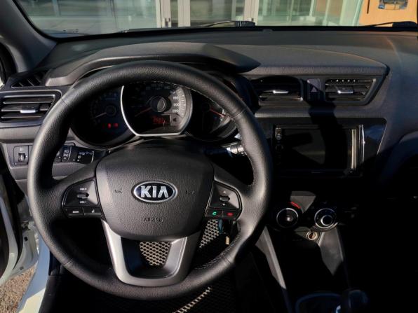 Kia Rio III с пробегом 2013 года, цена 790 000 рублей, 151435 км, седан, Автокод Объявления