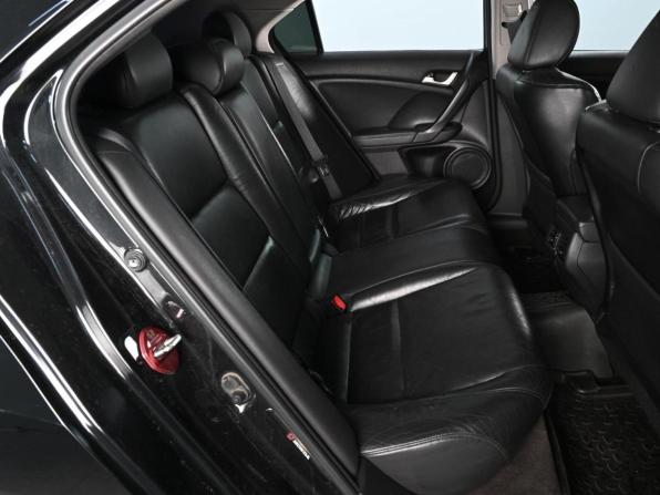 Honda Accord VIII с пробегом 2008 года, цена 1 079 000 рублей, 303201 км, седан, Автокод Объявления