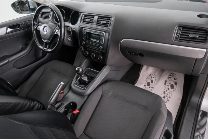 Volkswagen Jetta VI Рестайлинг с пробегом 2016 года, цена 949 000 рублей, 180000 км, седан, Автокод Объявления