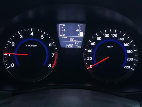 Hyundai Solaris I Рестайлинг с пробегом 2016 года, цена 1 090 000 рублей, 149613 км, седан, Автокод Объявления
